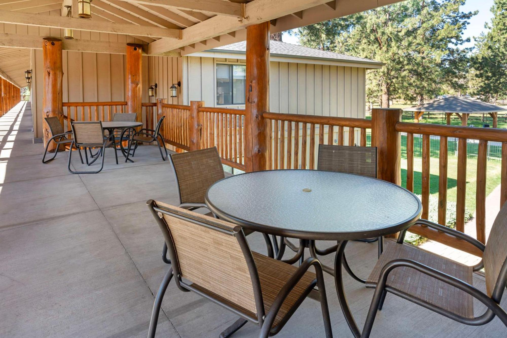 Best Western Ponderosa Lodge Sisters Exterior foto